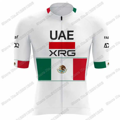 Conjunto de Ciclismo Masculino UAE Team Tadej Pogačar com Bretelle