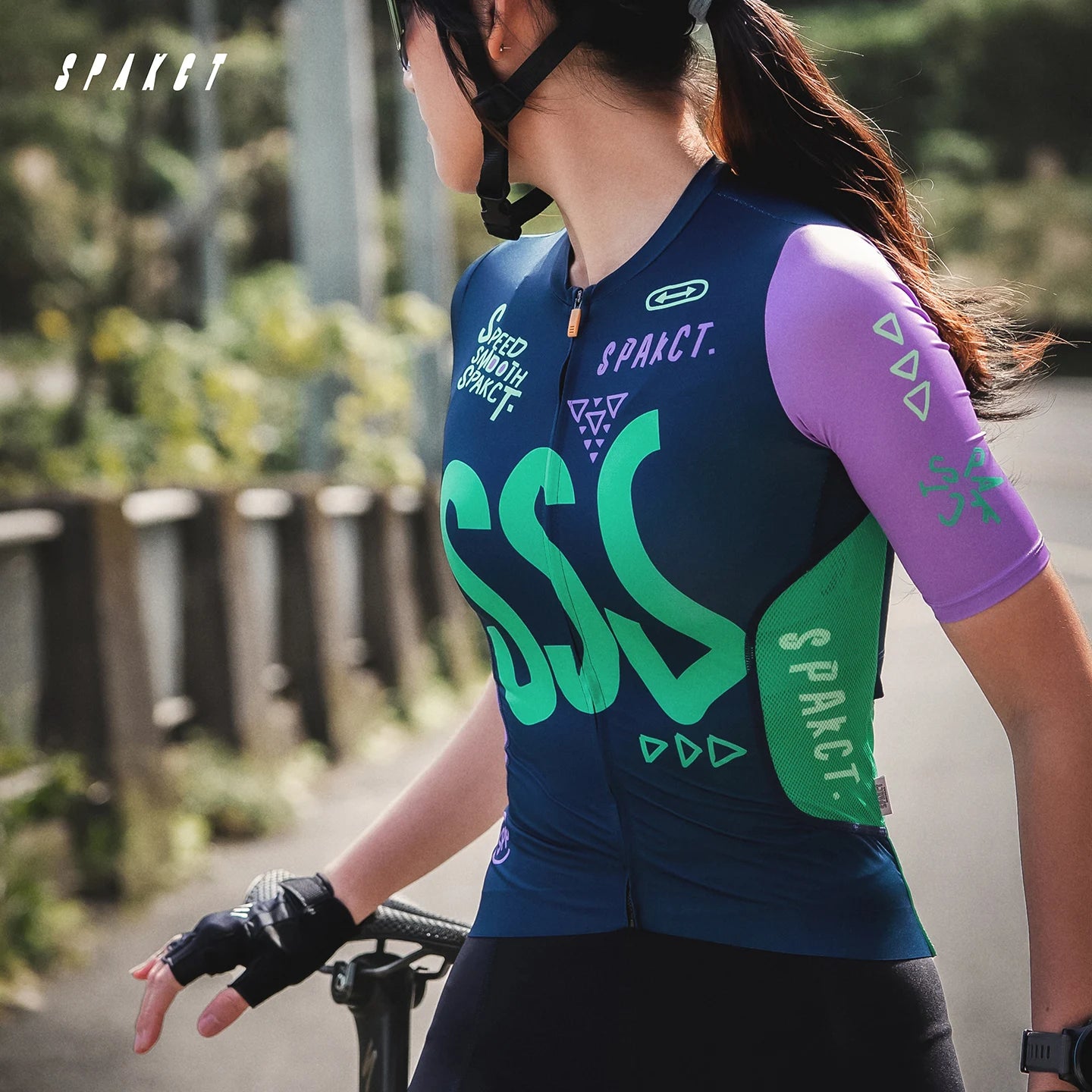Jersey de Ciclismo Feminina Spakct Manga Curta