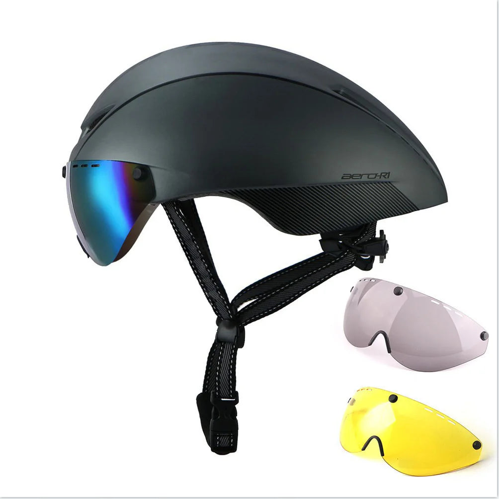 Capacete Aero TT YUMAJ com Viseira