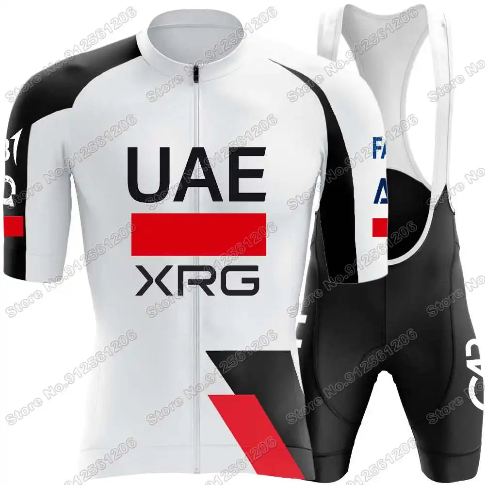 Conjunto de Ciclismo Masculino UAE Team Tadej Pogačar com Bretelle