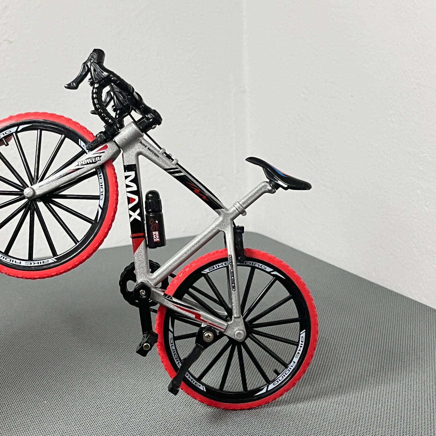 Miniatura de Bicicleta Mountain