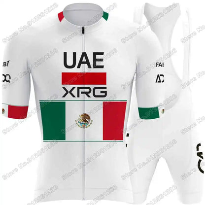 Conjunto de Ciclismo Masculino UAE Team Tadej Pogačar com Bretelle