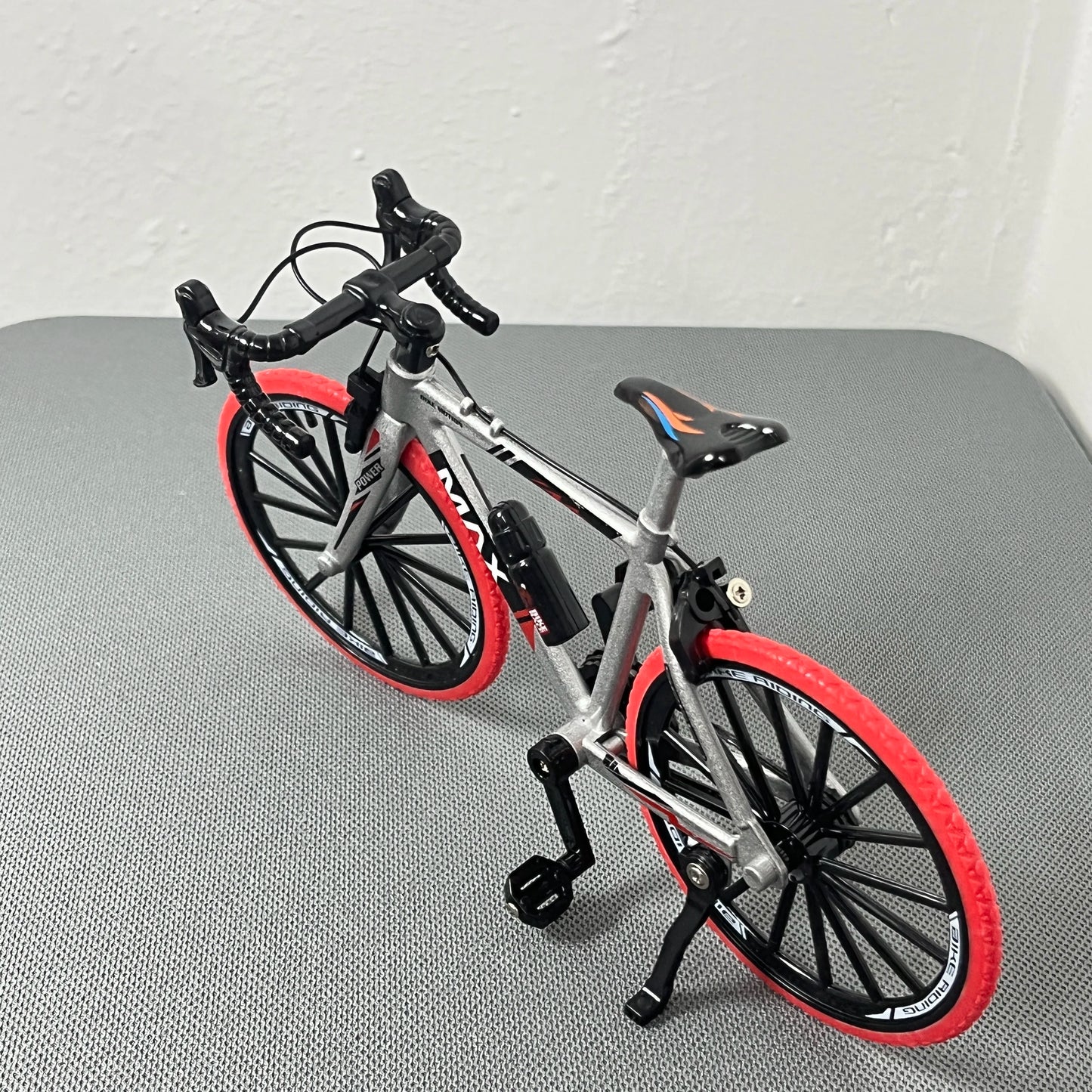 Miniatura de Bicicleta Mountain
