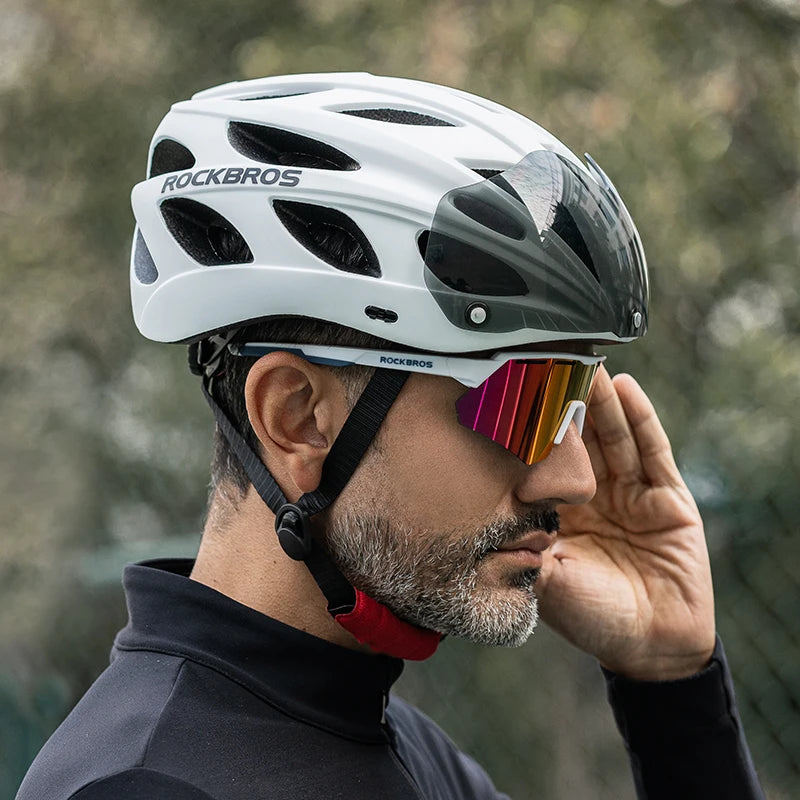 ROCKBROS Lightweight Integrated Cycling Helmet